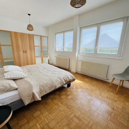 La Joliette, Maison 5 Tatil Evi Rumegies