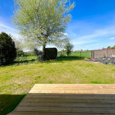 La Joliette, Maison 5 Tatil Evi